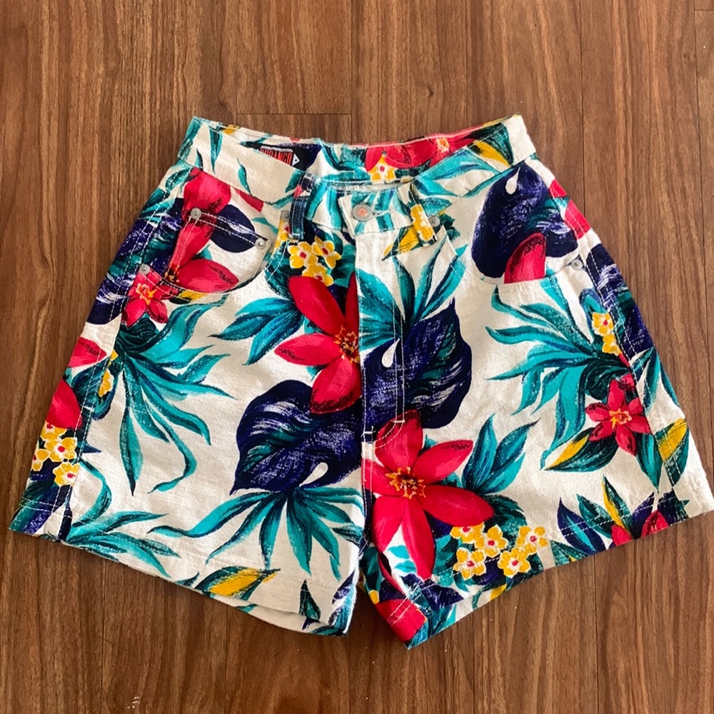 Vintage Durango High-Rise Floral Shorts Size 5